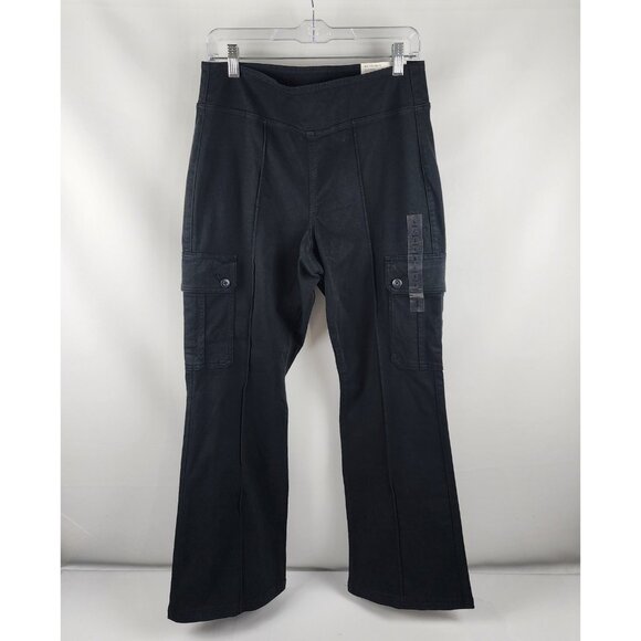 SOLD OUT American Eagle Outfitters Pants Women L Black Pull Kick Boot Cargo NWT - Picture 1 of 15